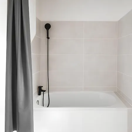 1 Privee, Espaces Communs Partages, Centre Gare, Linge & Menage Inclus Apartment Rouen