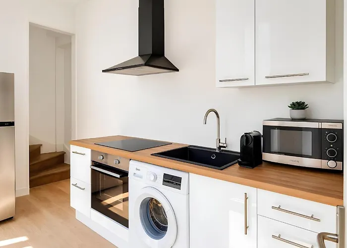 1 Privee, Espaces Communs Partages, Centre Gare, Linge & Menage Inclus Apartment